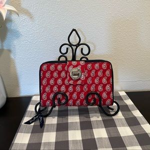 Vera Bradley Petite Red Bandana Paisley Turnlock In Wallet